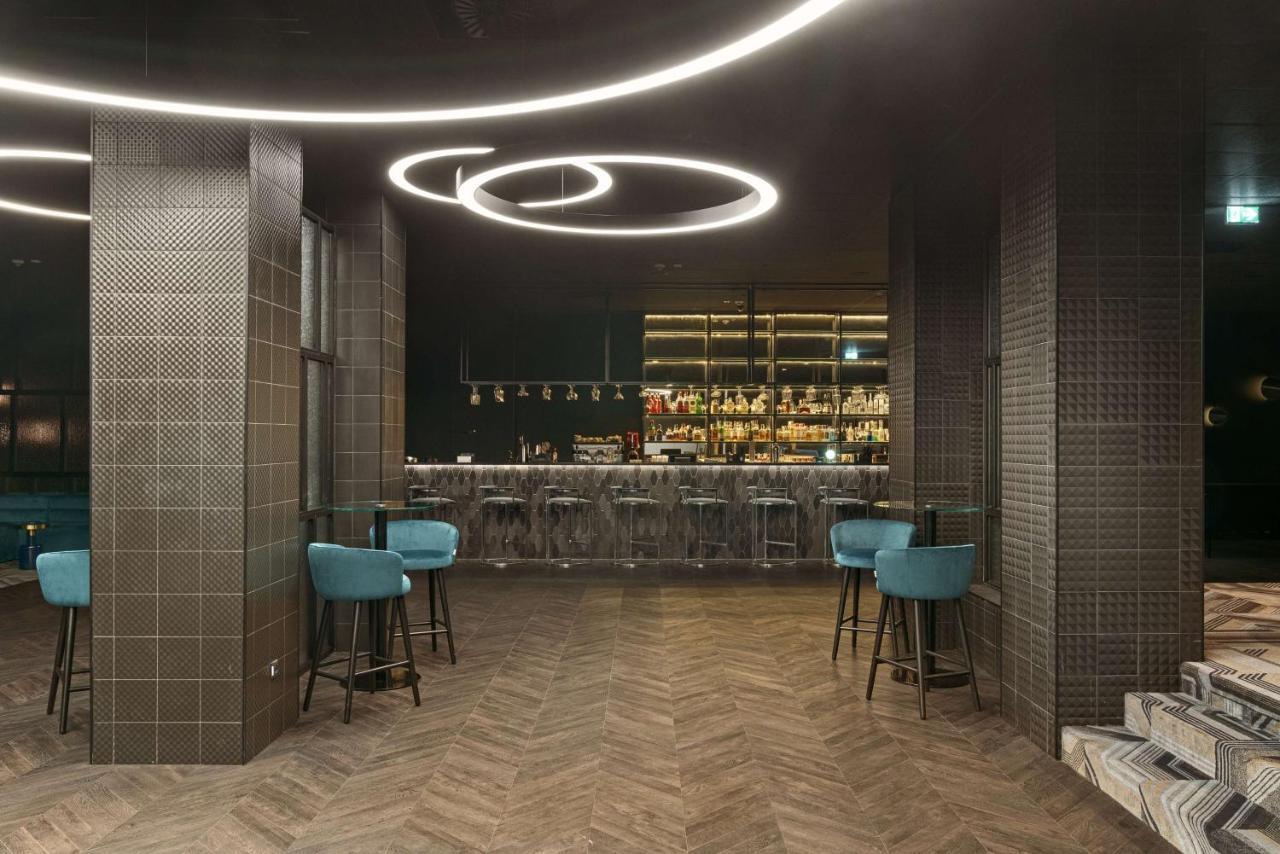 Radisson Blu Resort & Conference Center, Ostroda Mazury Exterior foto The bar at the 2018-opened terminal